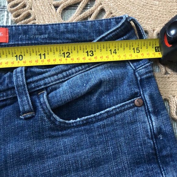 Anthropologie Pilcro and the Letterpress Size 26 Hyphen Fit Embroidered - Picture 11 of 14